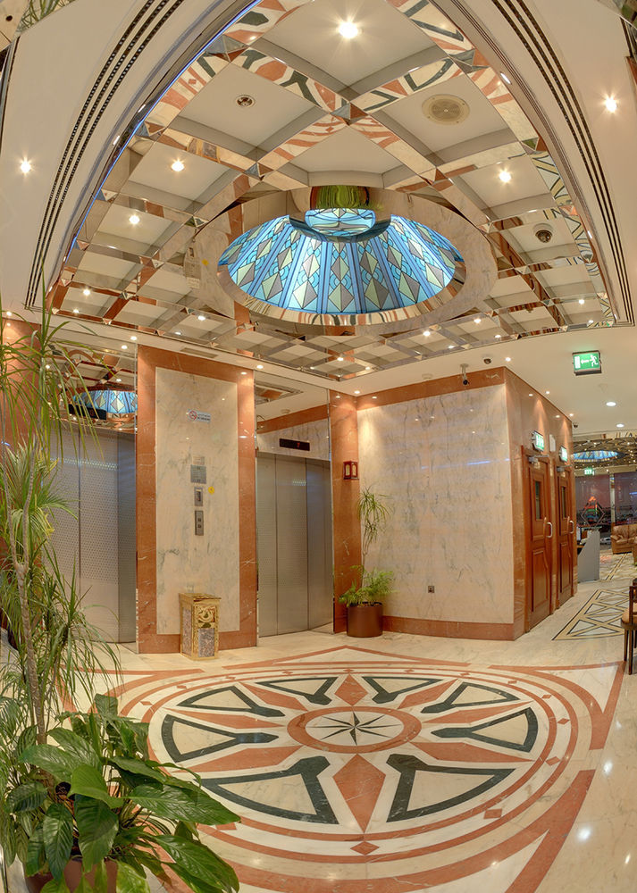 ديرة سويتس 4* دبي