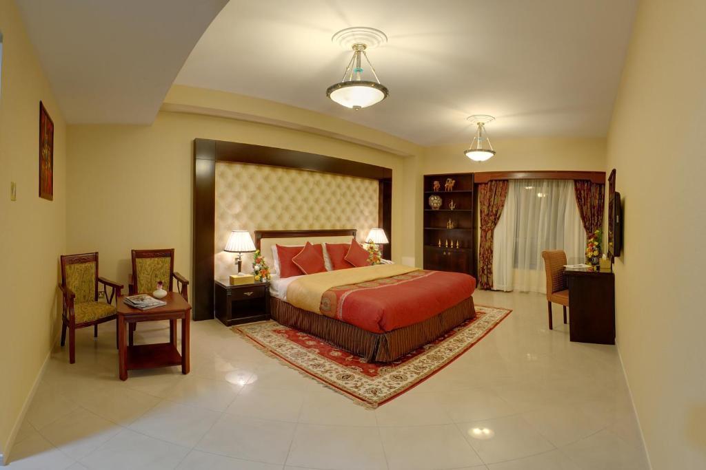 Apart-hotel Deira Deluxe 4*