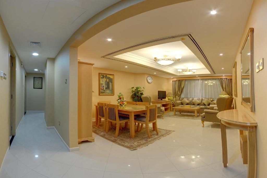 Apart-hotel Deira Deluxe 4*
